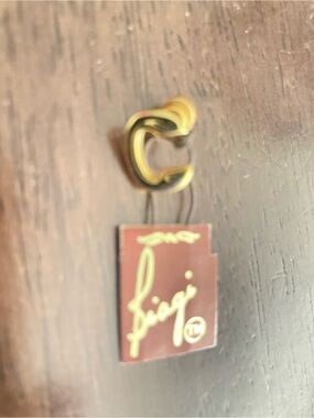 Vintage Biagi 12k gf iniitial C earring.
